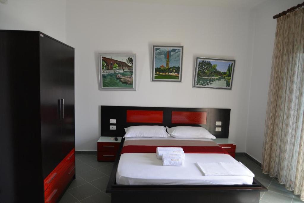 Hotel Artisti Влёра Экстерьер фото